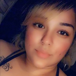 Meet your Posher, Angelica